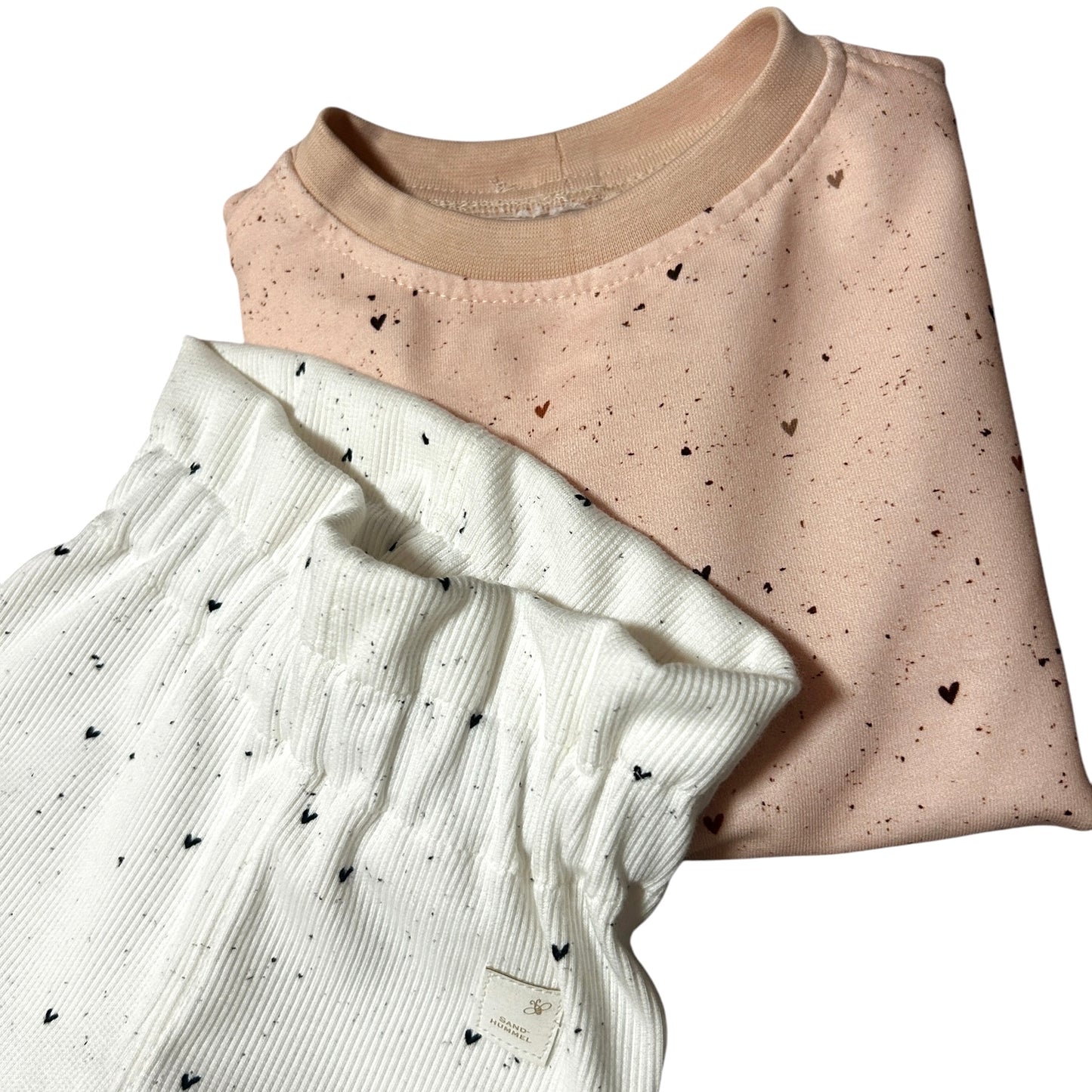 Shirt French Terry Dekor Herzchen Konfetti nude/rosa
