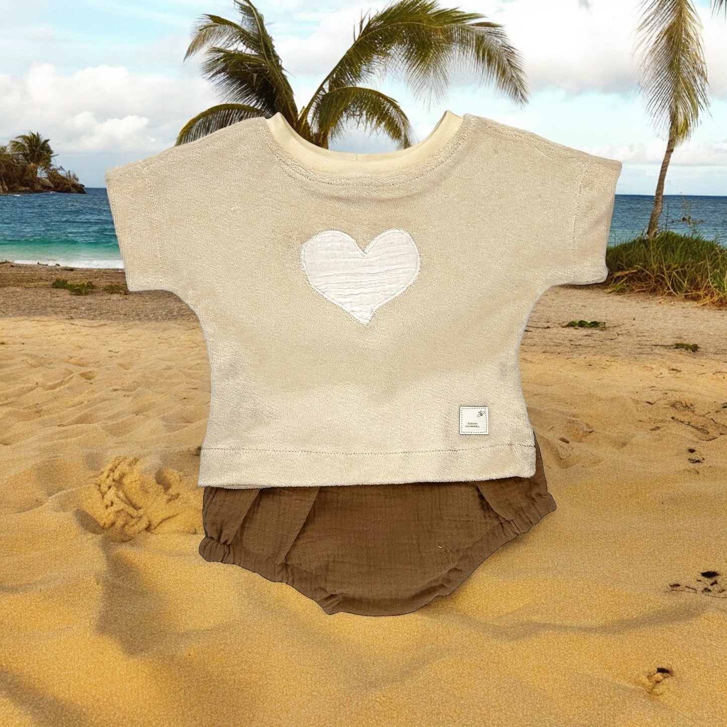 Shirt Strickfrottee beige Applikation Herz