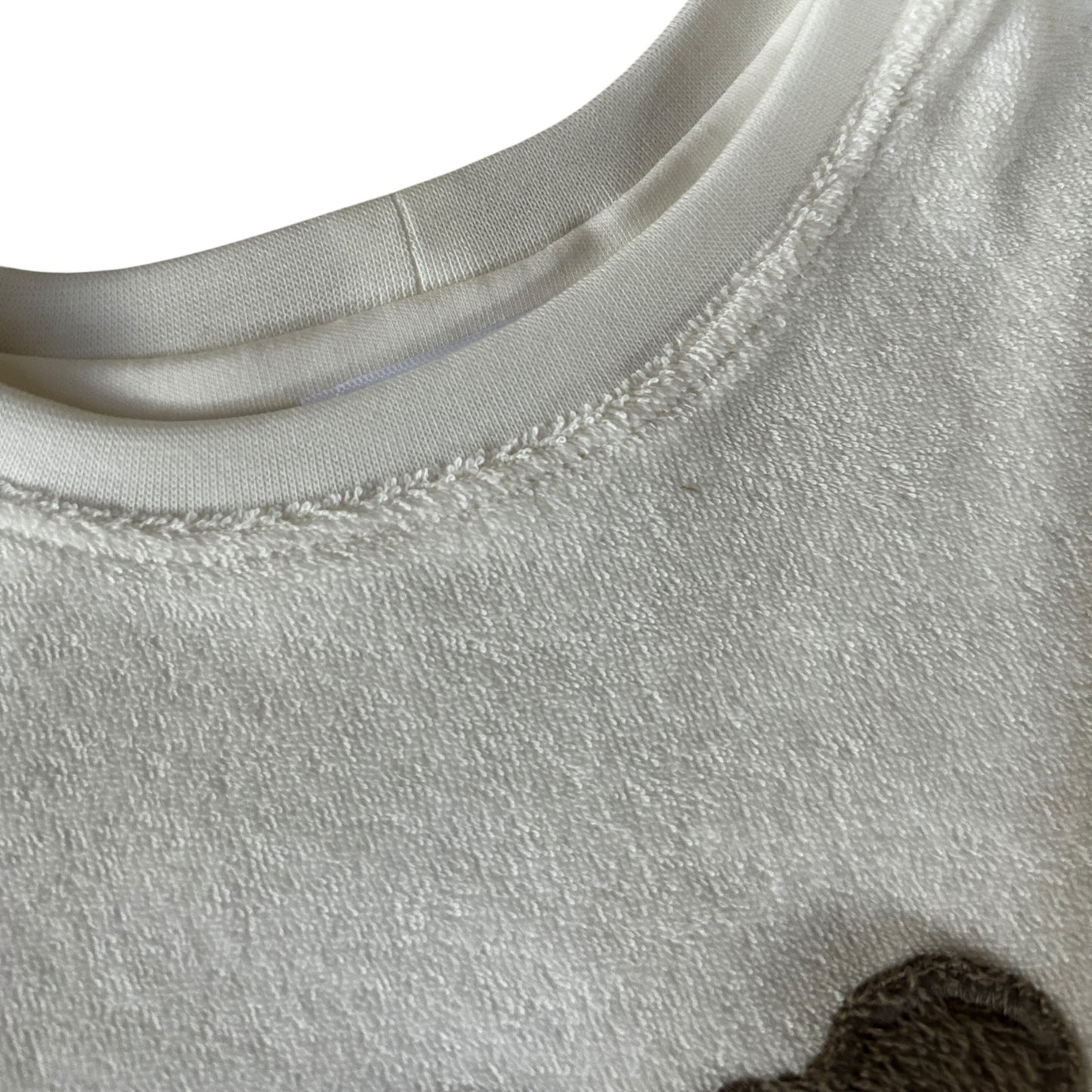 Shirt Strickfrottee wollweiss Applikation Bär