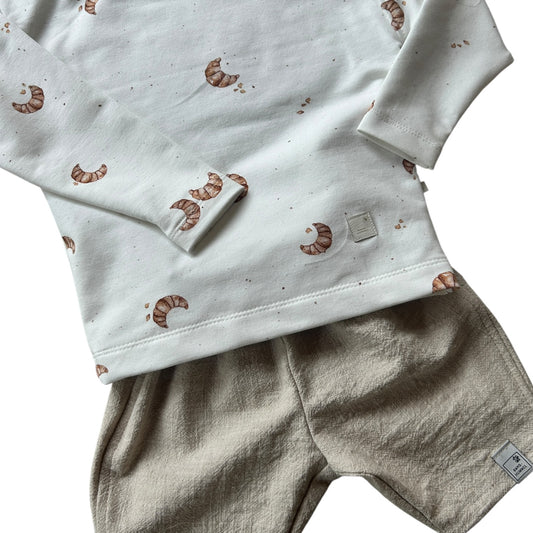Basic-Shirt French Terry Motiv Croissant