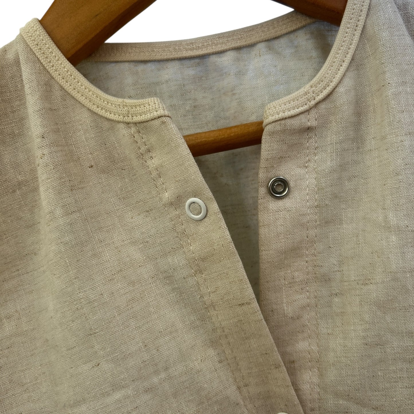 Sommerstrampler Leinen hellbeige
