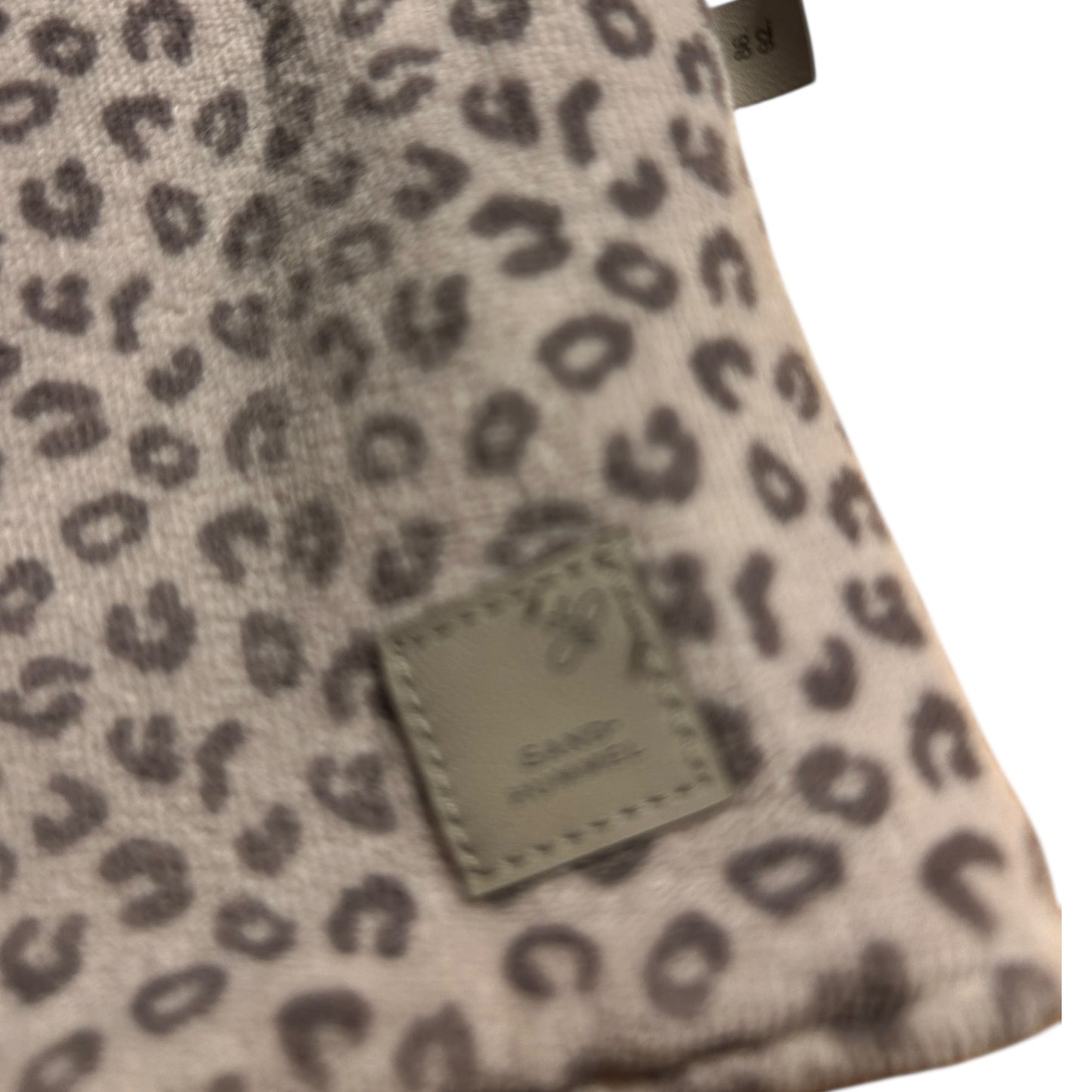 Weste Samtpfötchen gefüttert